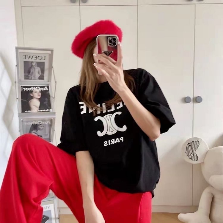 【CELINE】（セリーヌ）男女兼用、ご好評に付き再入荷！