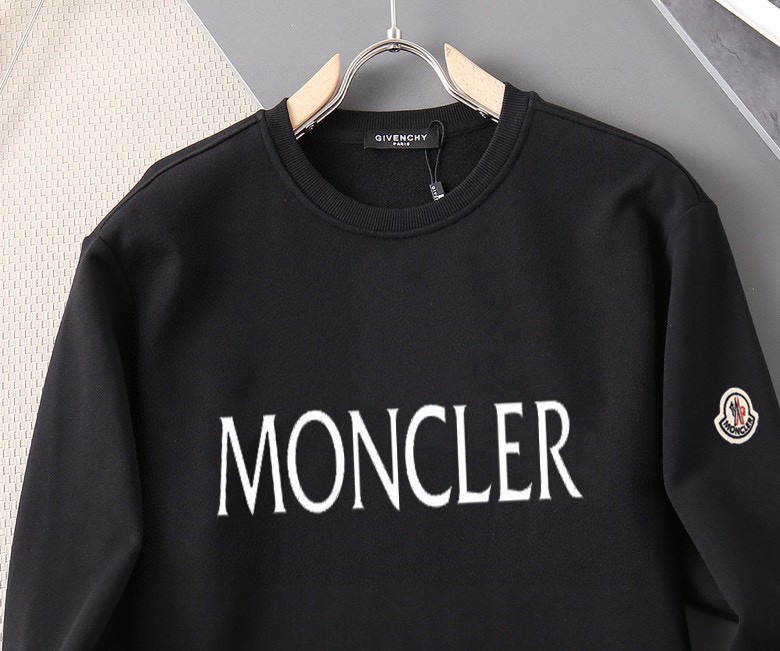 【MONCLER】長袖 T シャツ