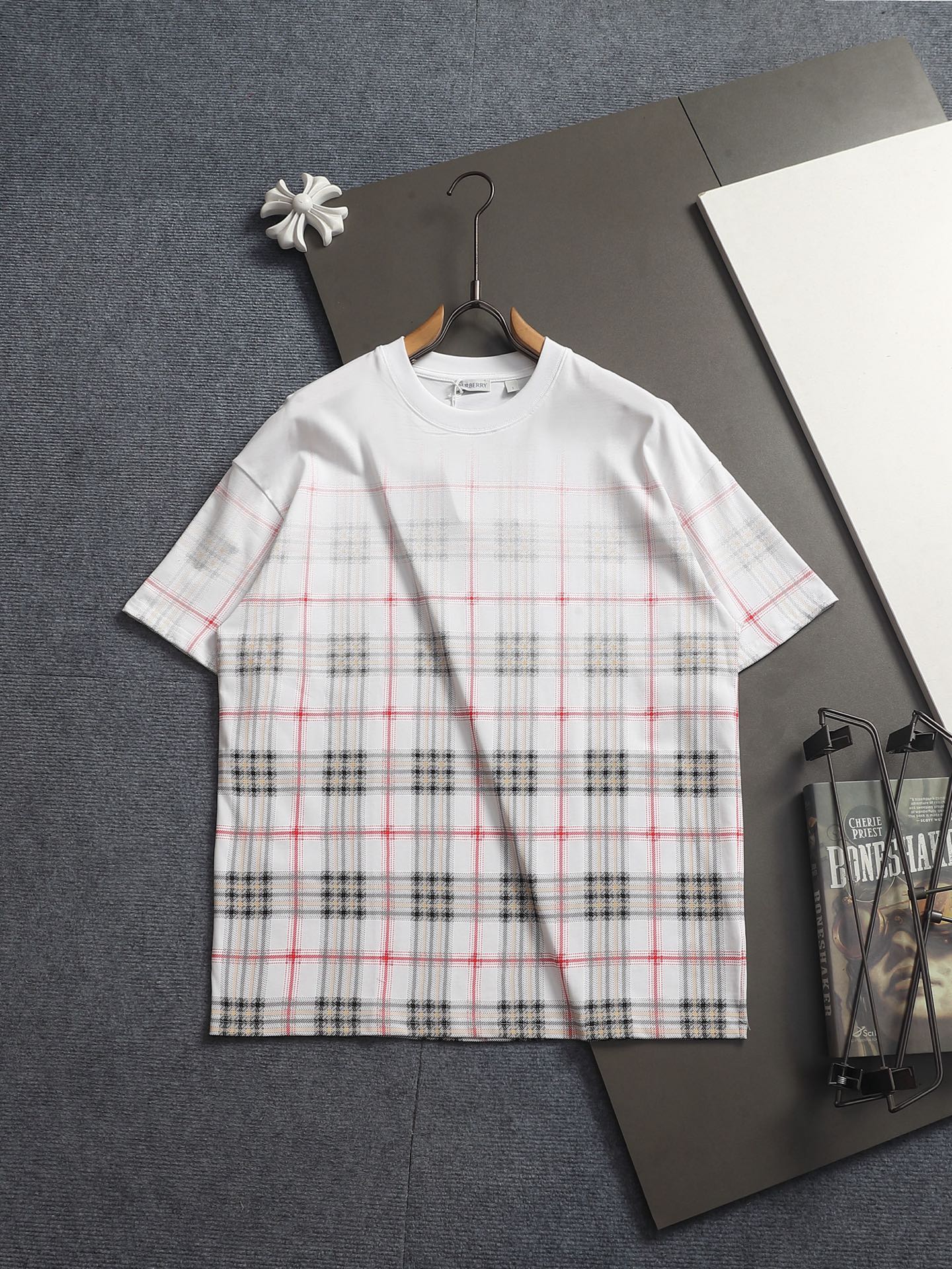 【BURBERRY】半袖 T シャツ