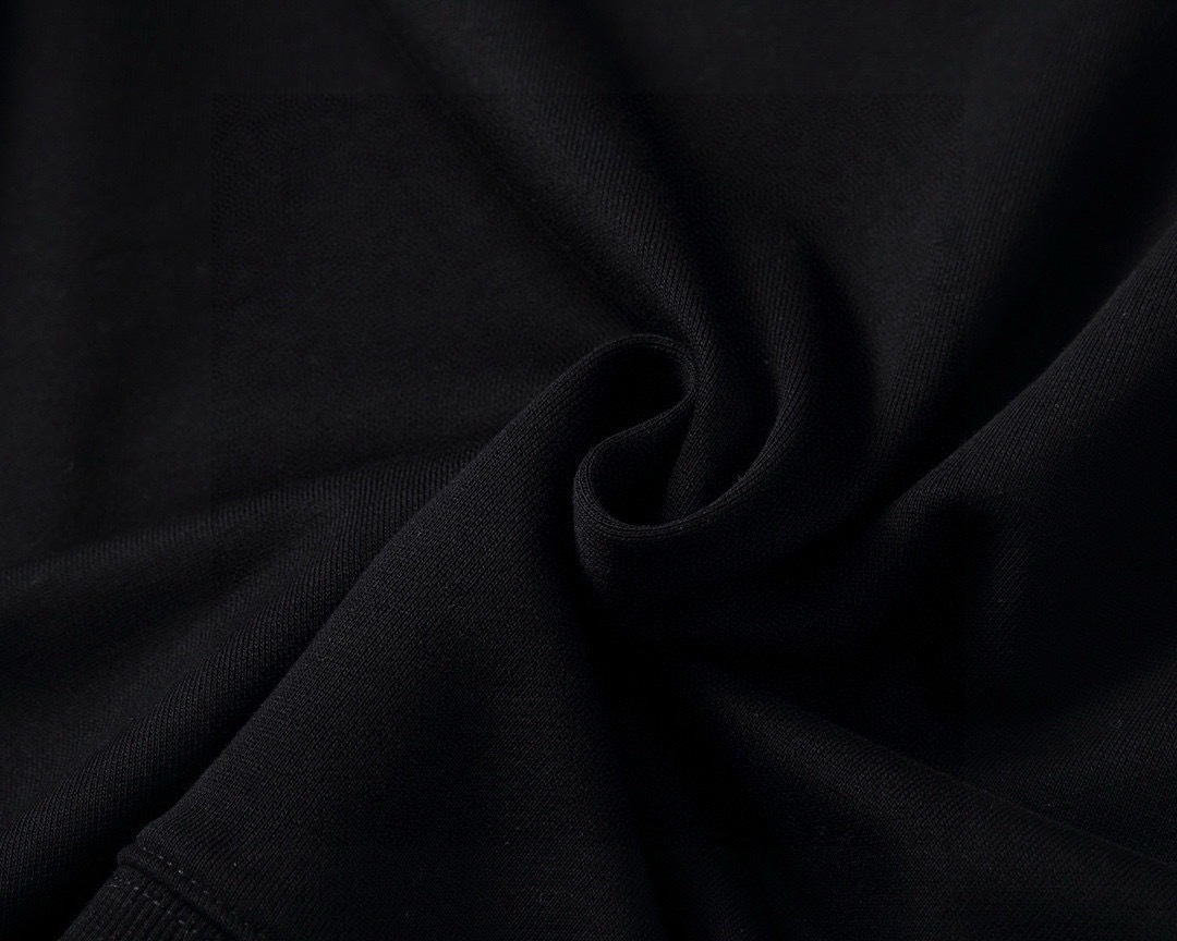 【MONCLER】長袖 T シャツ