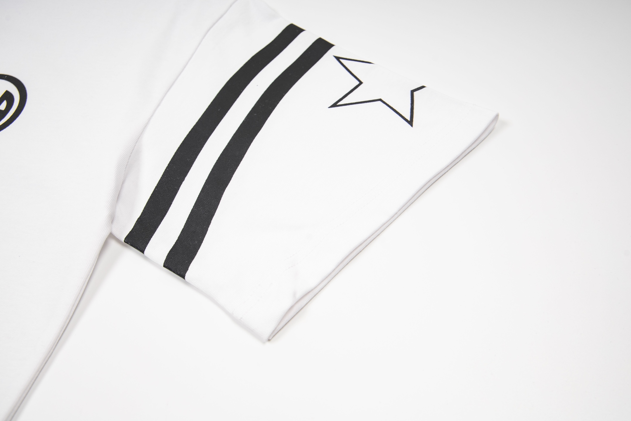 【AMIRI】半袖 T シャツ