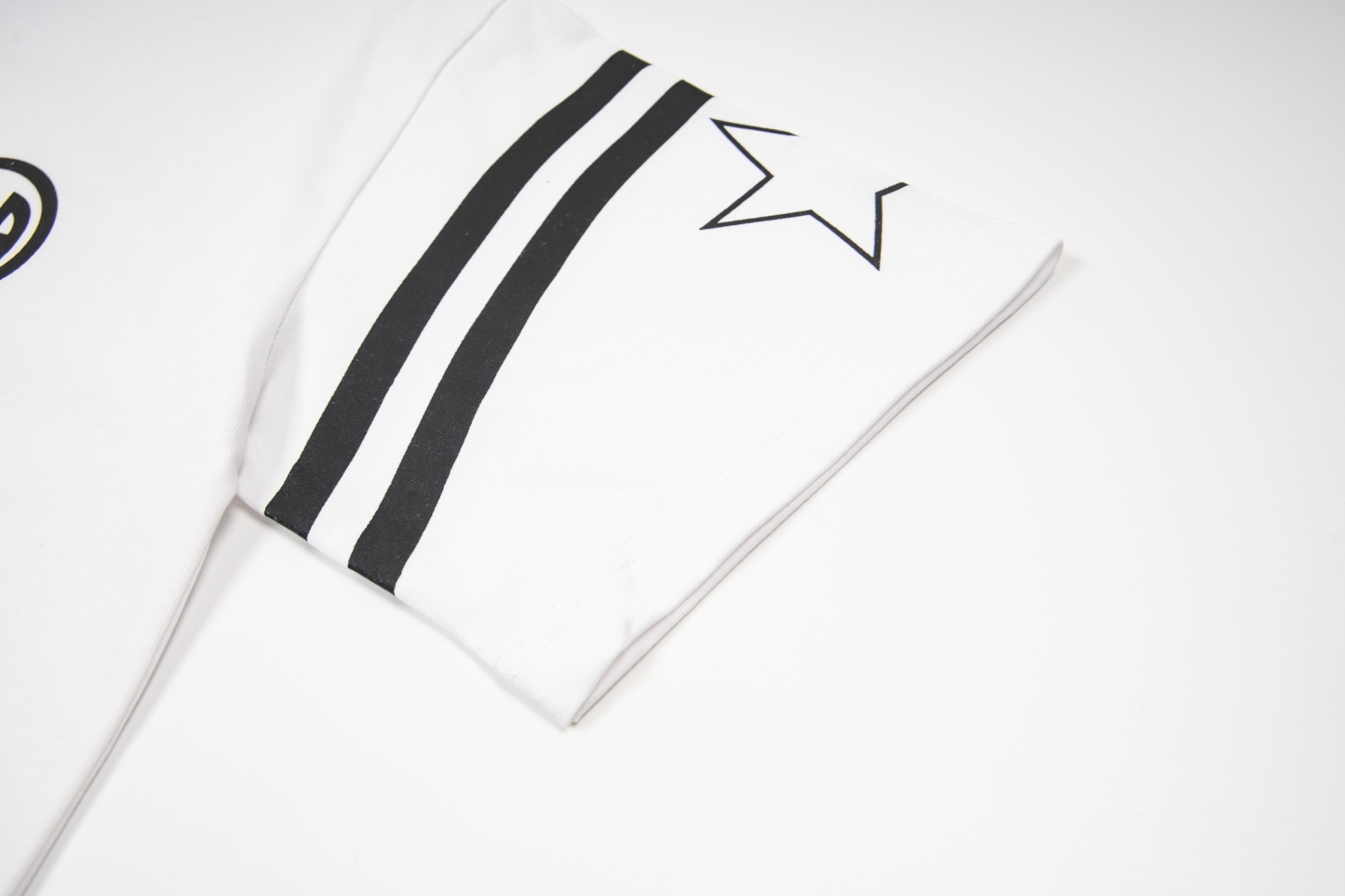 【AMIRI】半袖 T シャツ