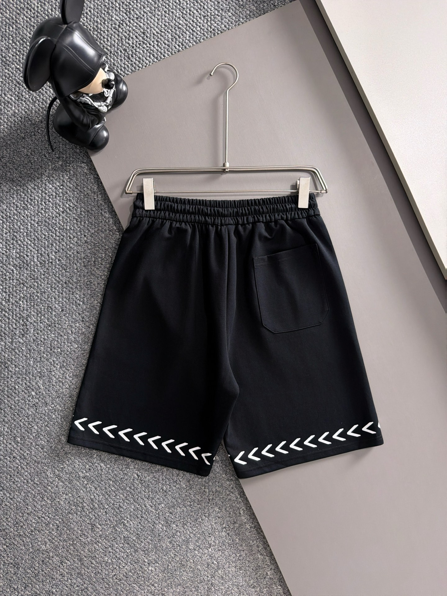 【LOEWE】半袖T シャツショートパンツ セットアップ