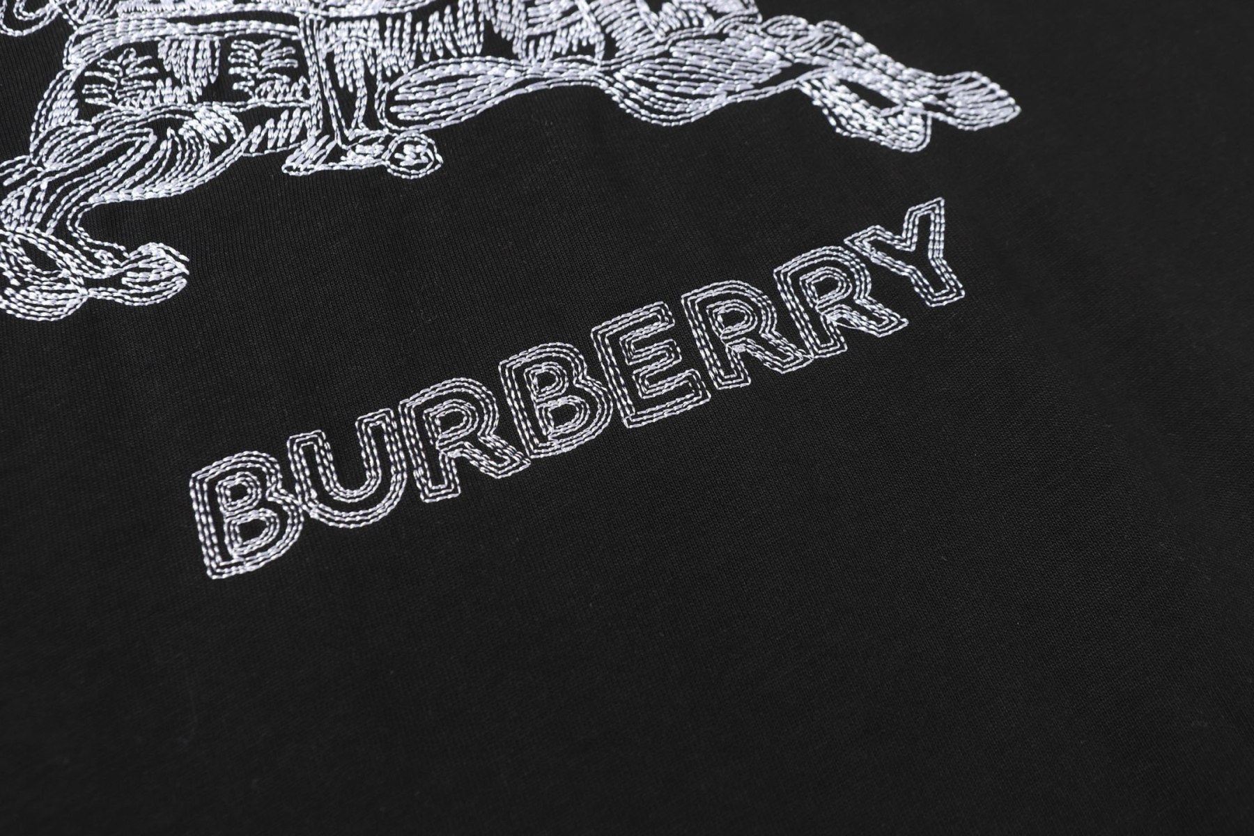 【BURBERRY】半袖 T シャツ