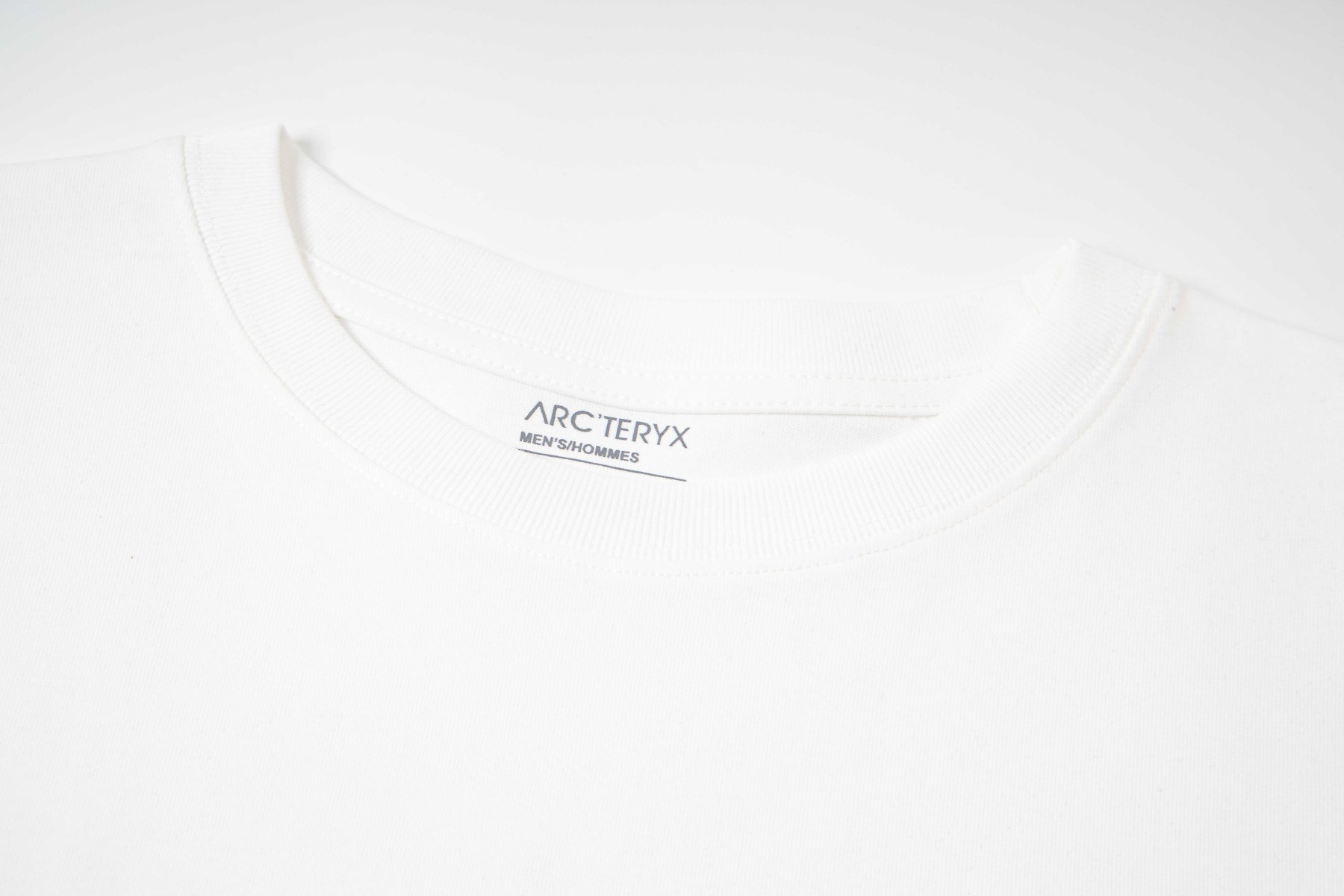 【ARC'TERYX】長袖 T シャツ