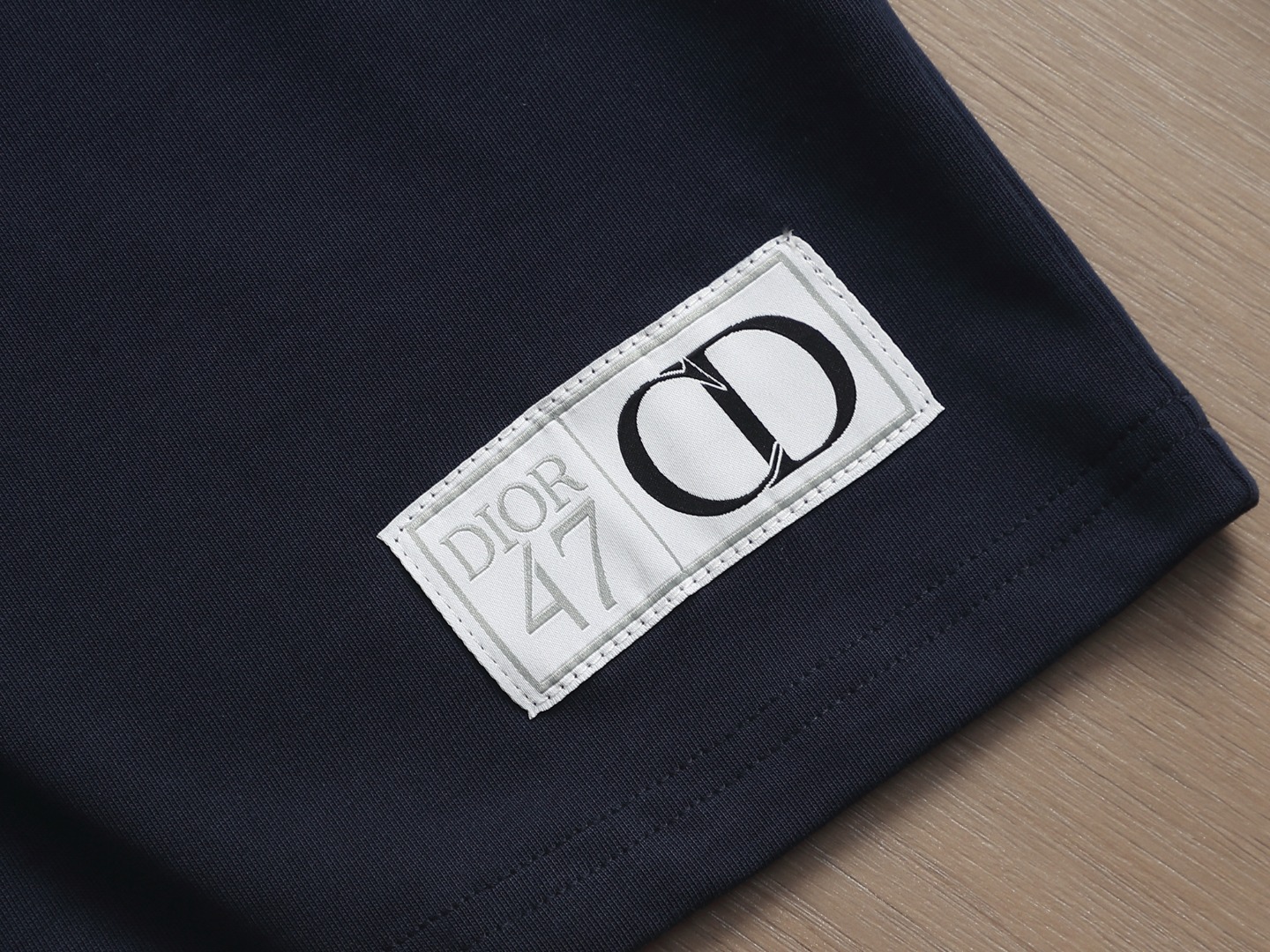 【DIOR】半袖 T シャツ