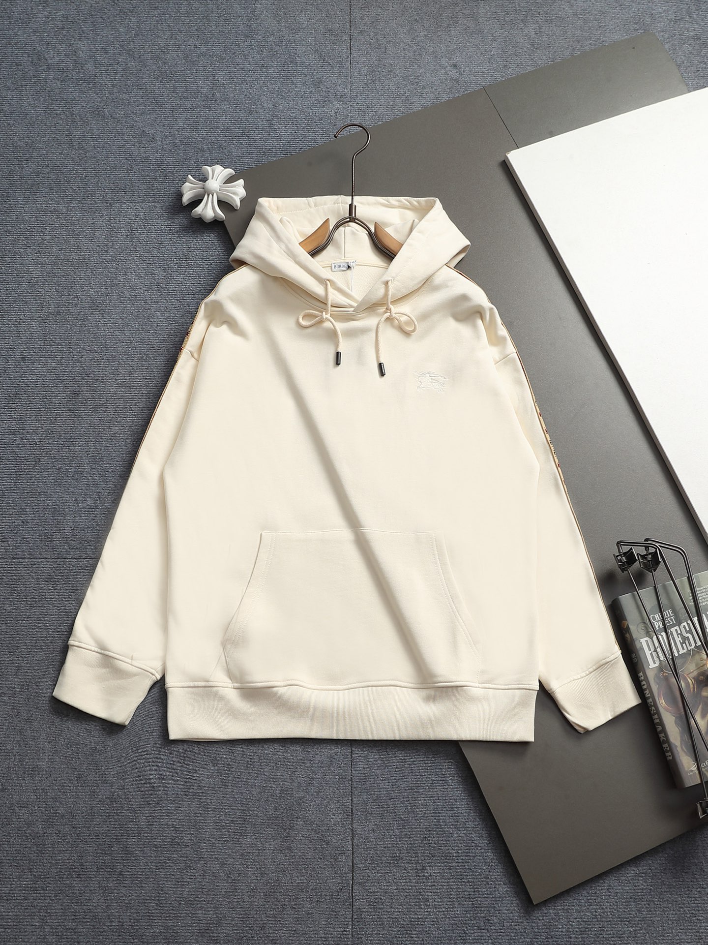 【BURBERRY】バーバリー パーカー