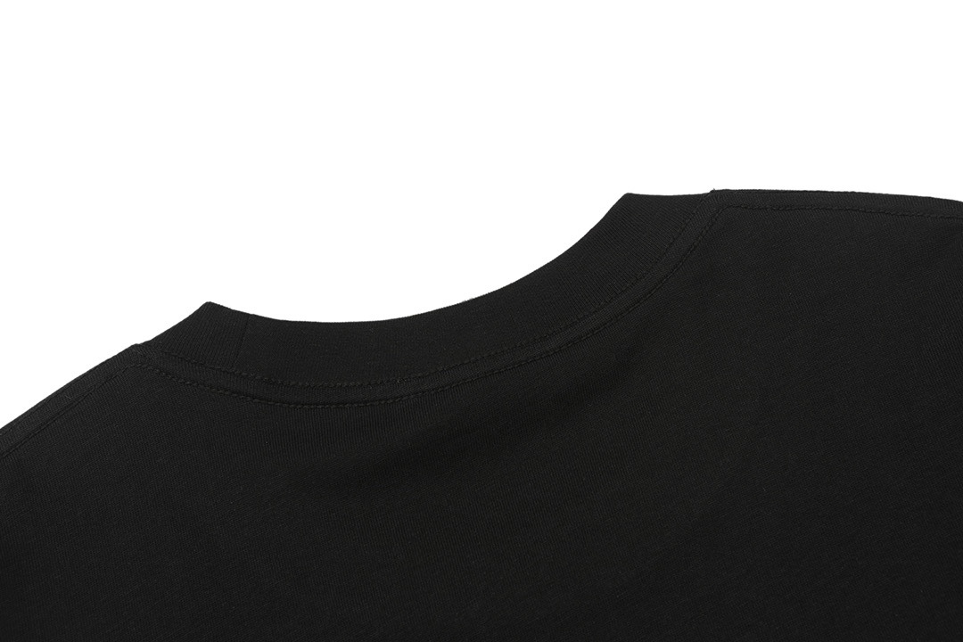 【MONCLER】長袖 T シャツ