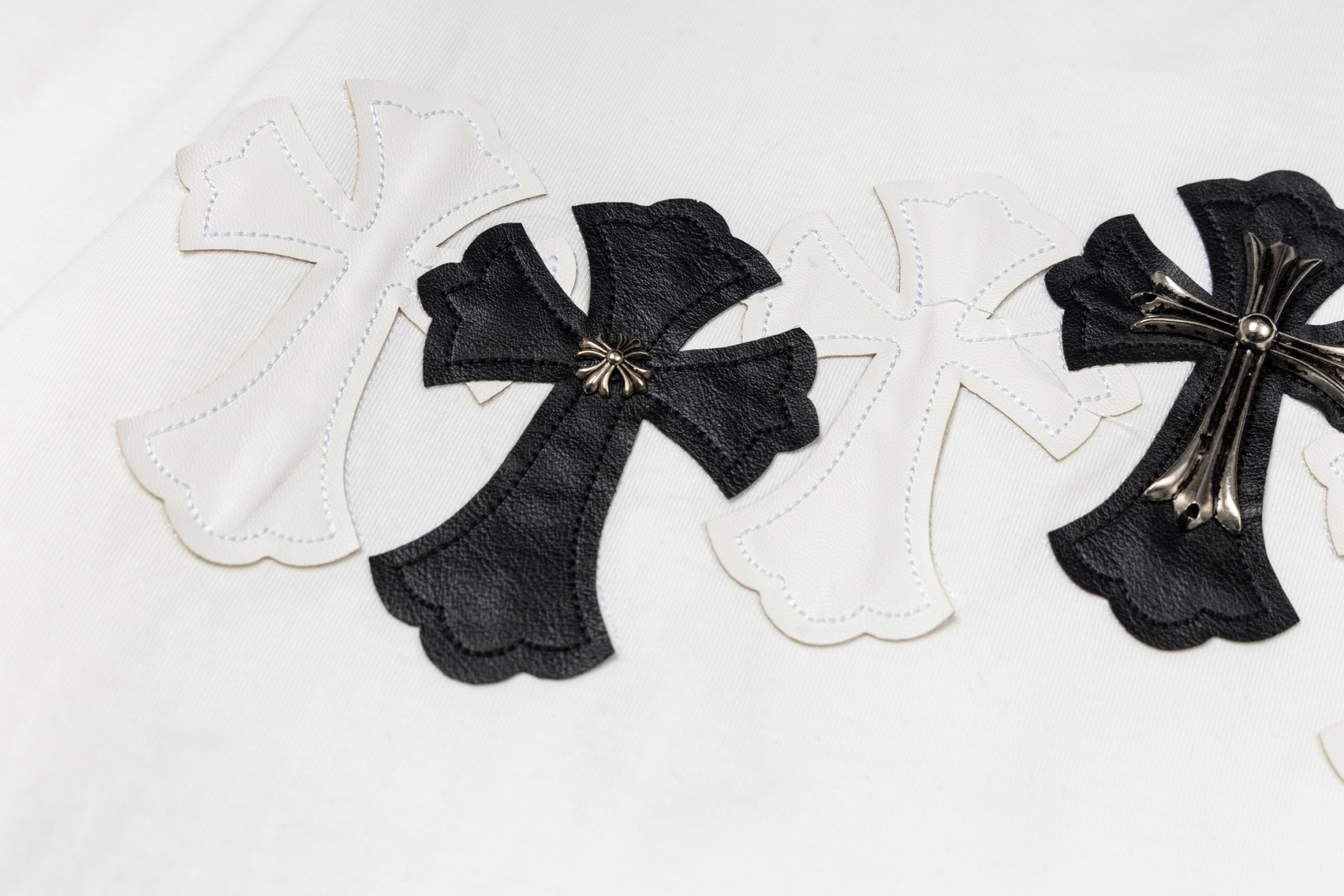 【CHROME HEARTS】長袖 T シャツ