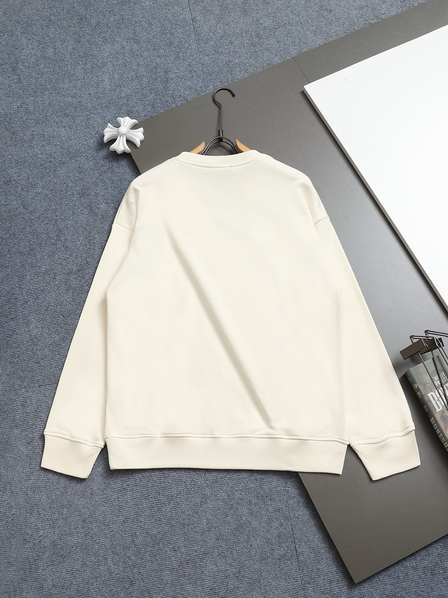 【GUCCI】プリント長袖 T シャツ