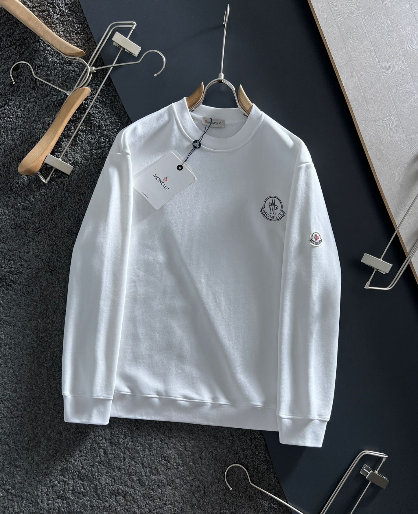 【MONCLER】長袖 T シャツ