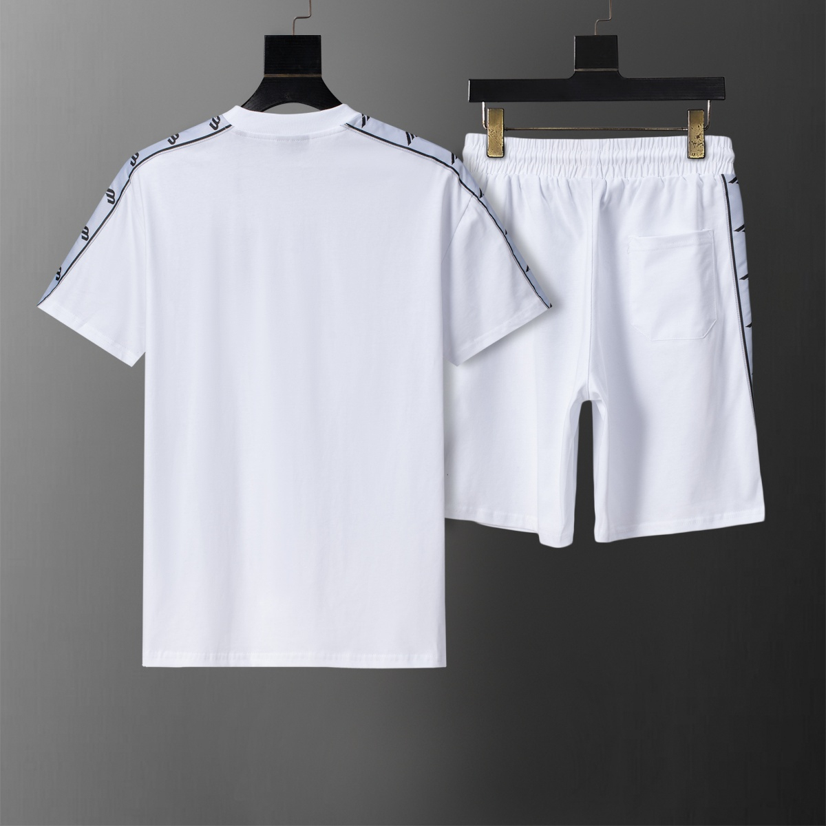 【BALENCIAGA】半袖T シャツショートパンツ セットアップ