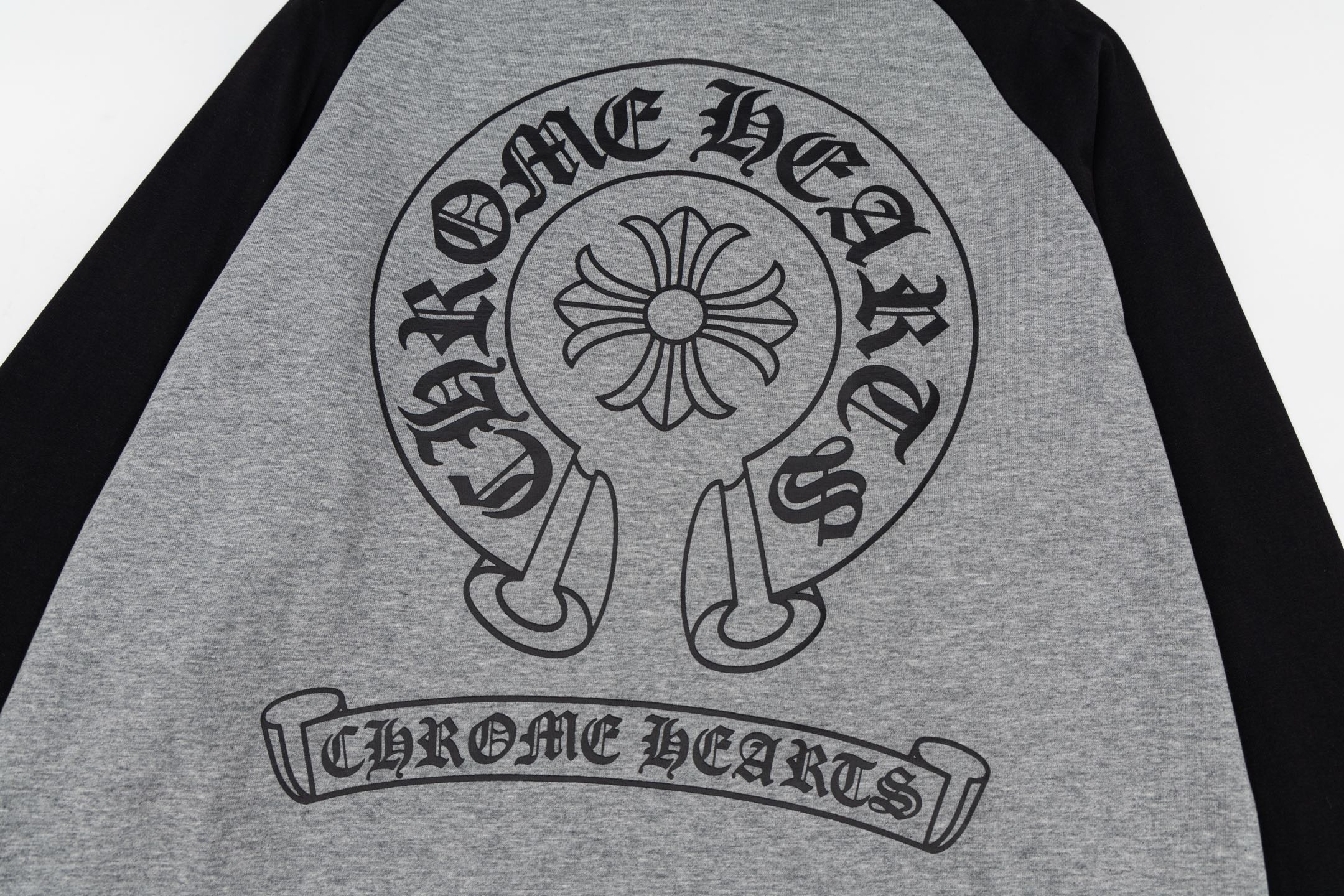 【CHROME HEARTS】長袖 T シャツ