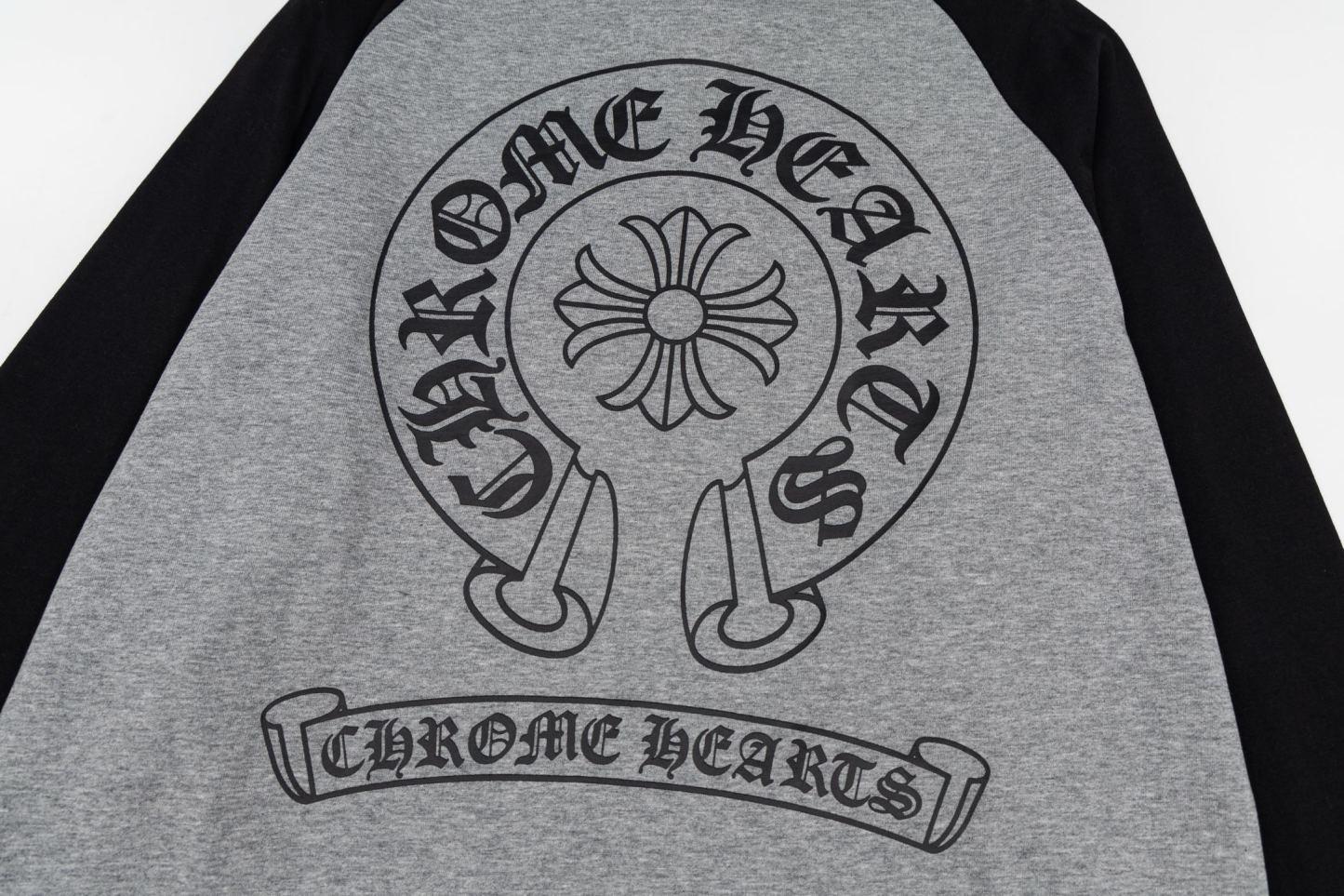 【CHROME HEARTS】長袖 T シャツ