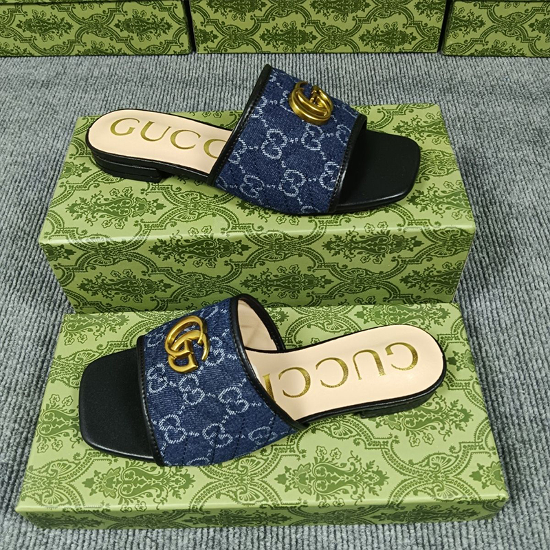 GUCCI 人気サンダル　89556