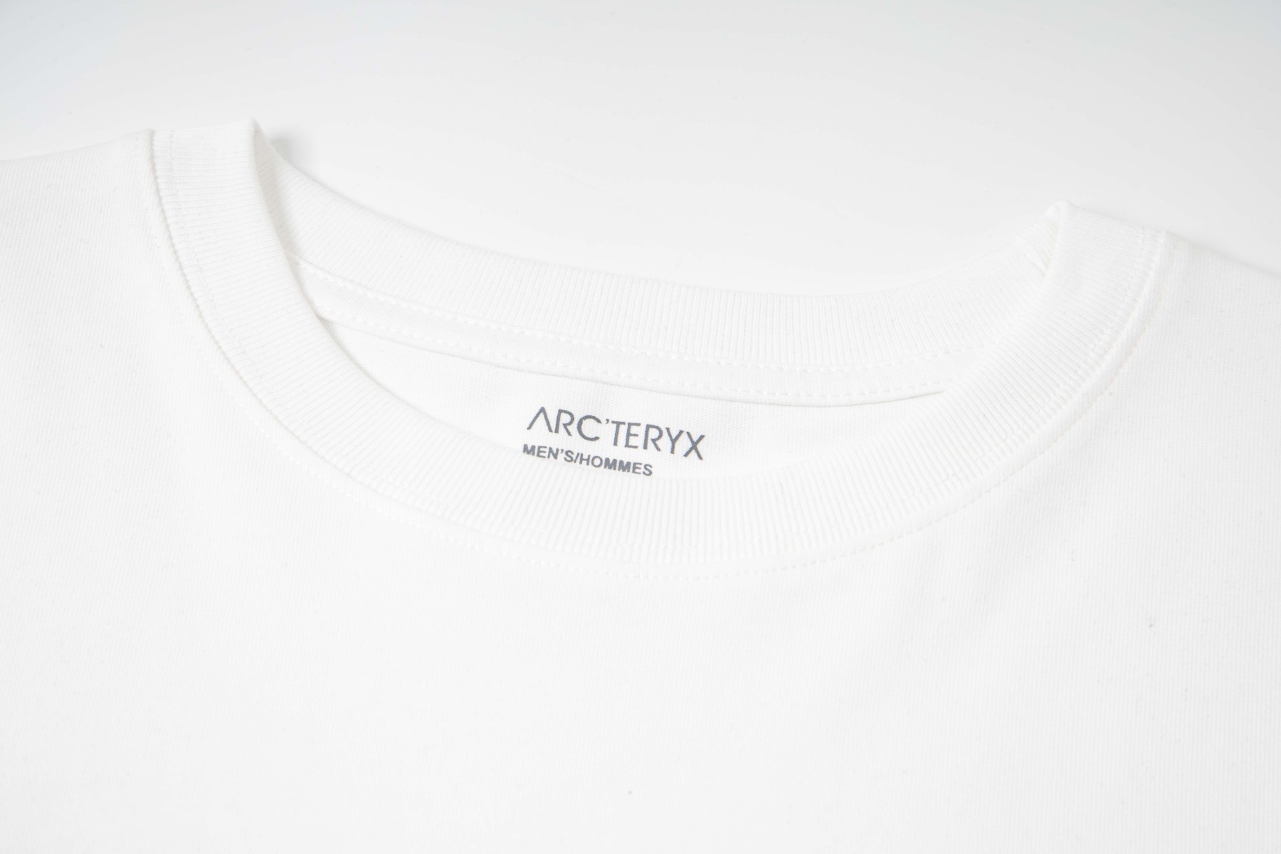 【ARC'TERYX】長袖 T シャツ