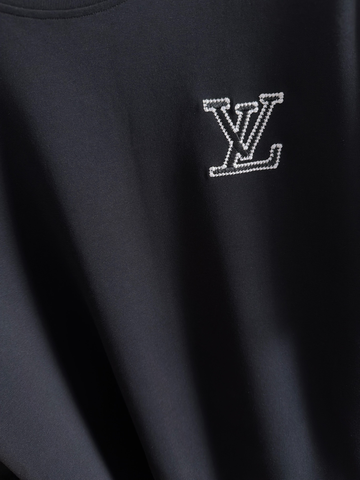 【LOUIS VUITTON】半袖T シャツショートパンツ セットアップ