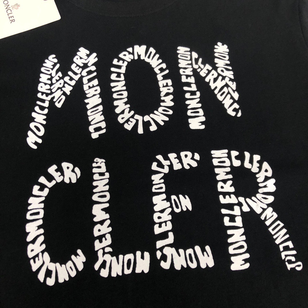 【MONCLER】長袖 T シャツ