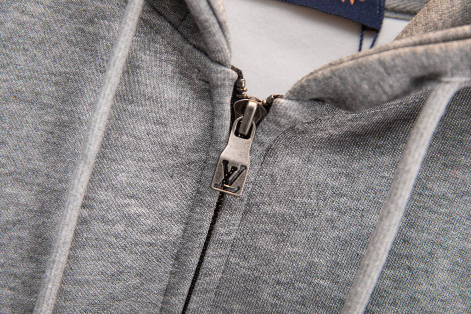 【LOUIS VUITTON】ルイヴィトン パーカー