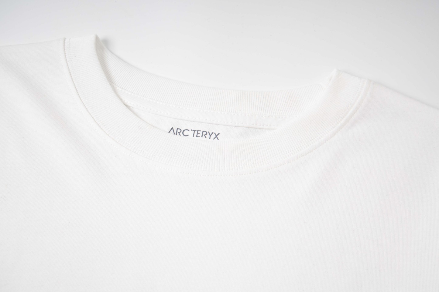 【ARC'TERYX】長袖 T シャツ