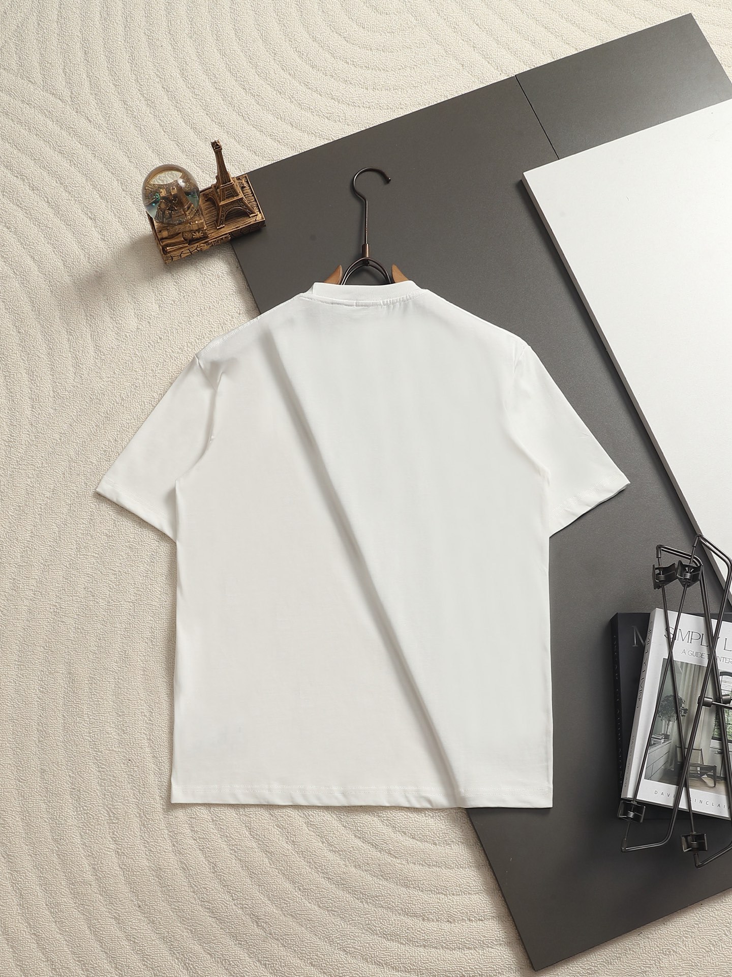 【BURBERRY】刺繍半袖 T シャツ