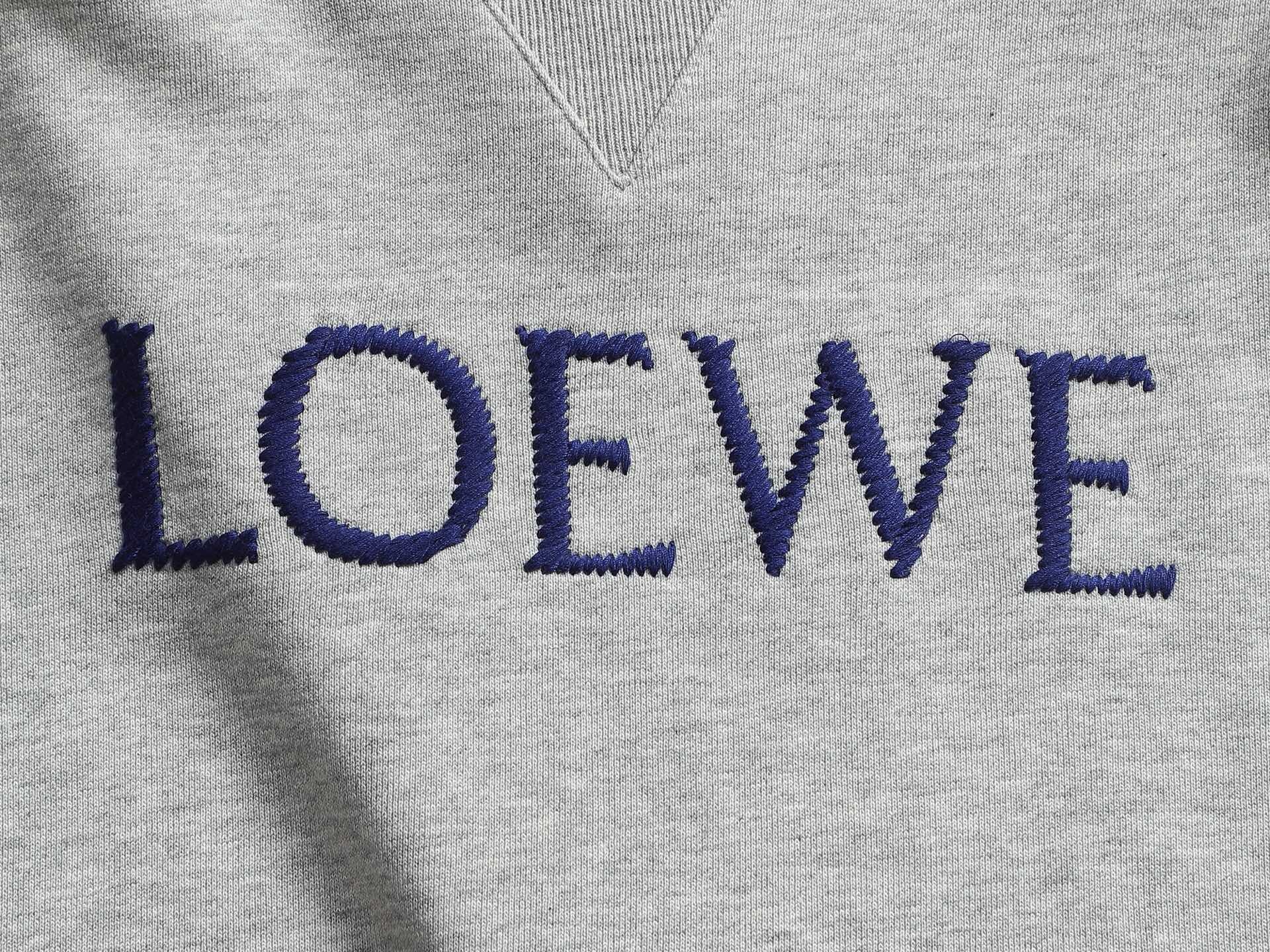 【LOEWE】刺繍長袖 T シャツ