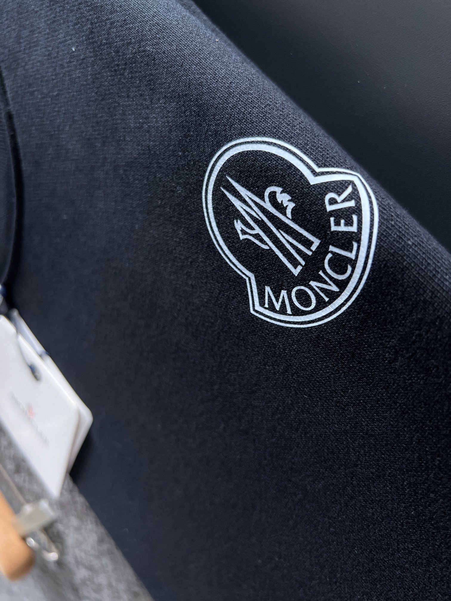 【MONCLER】長袖 T シャツ