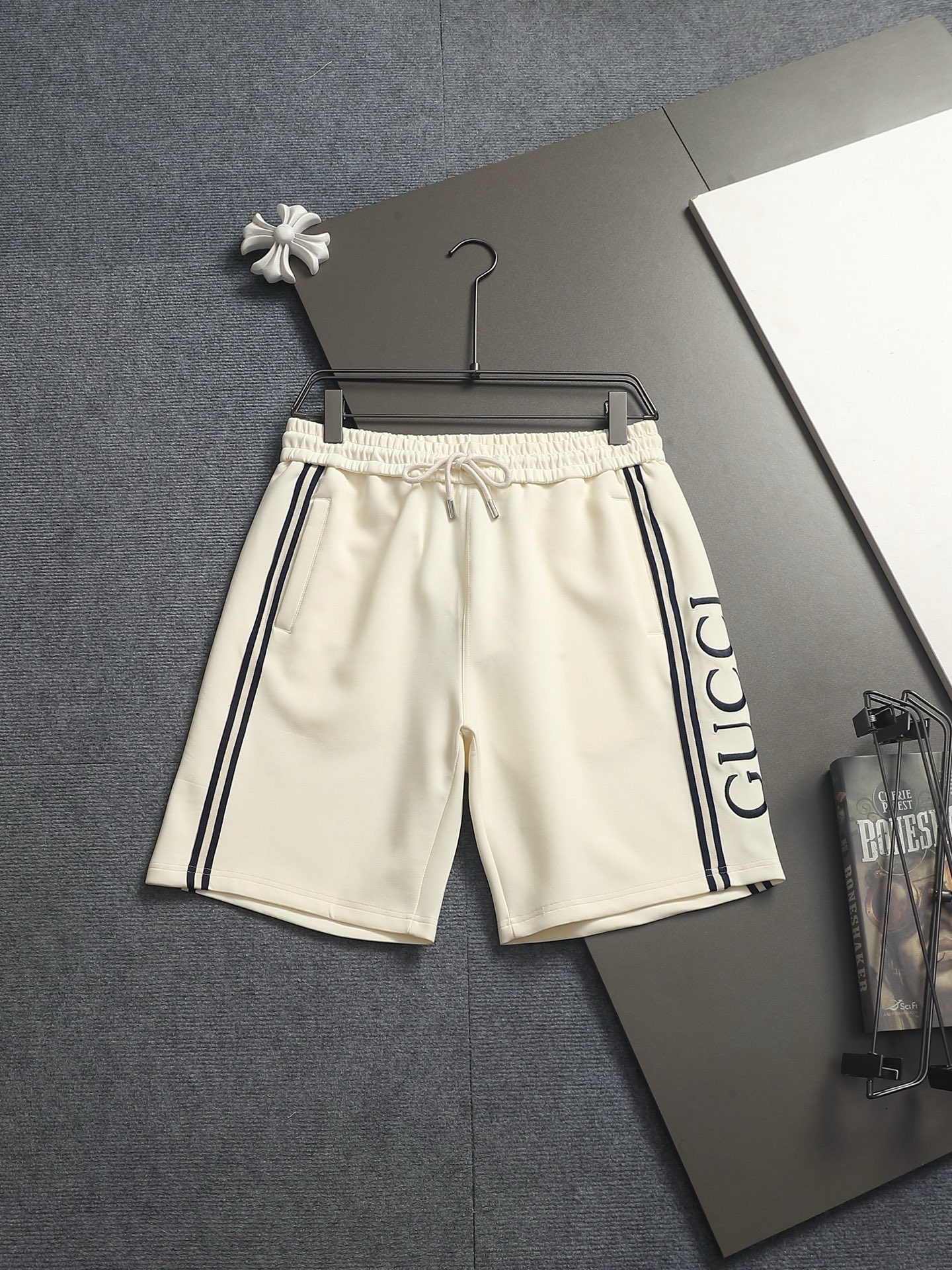 【GUCCI】ショートパンツ