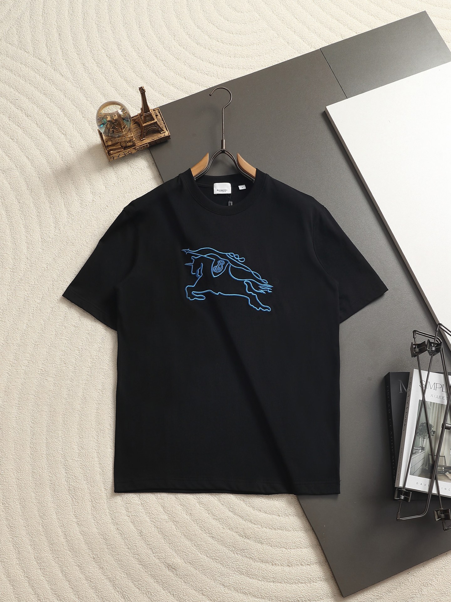 【BURBERRY】刺繍半袖 T シャツ