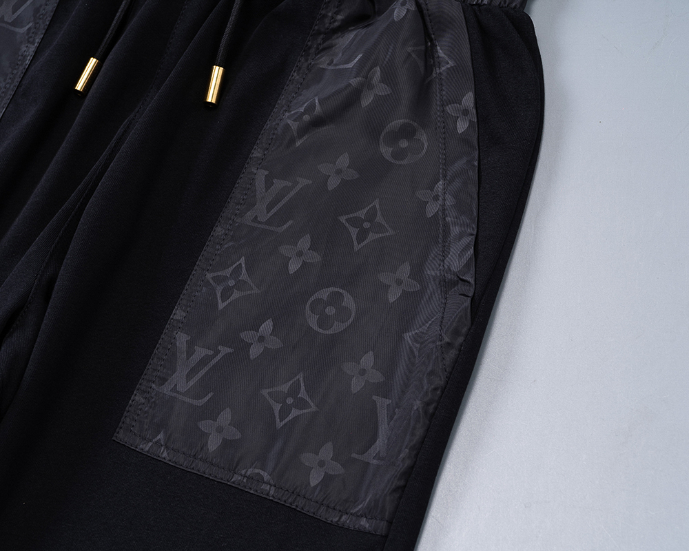 【LOUIS VUITTON】半袖T シャツショートパンツ セットアップ