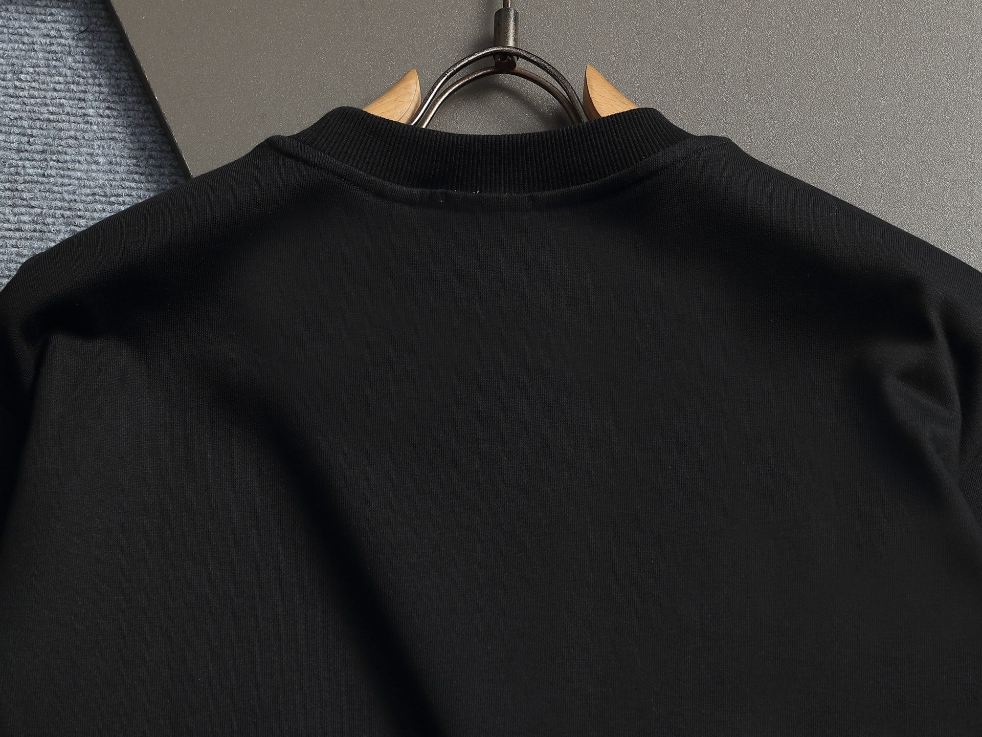 【BURBERRY】長袖 T シャツ