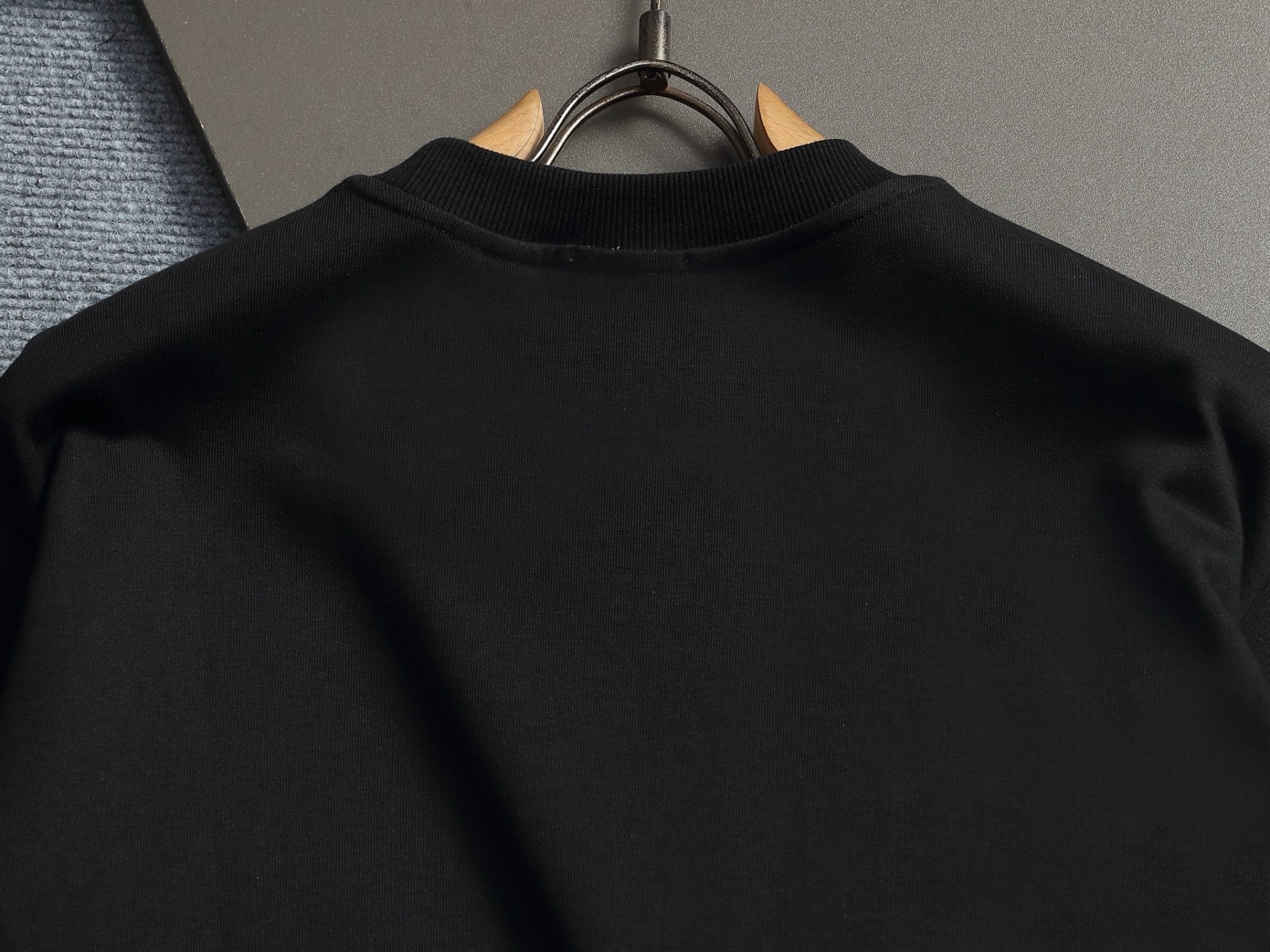 【BURBERRY】長袖 T シャツ