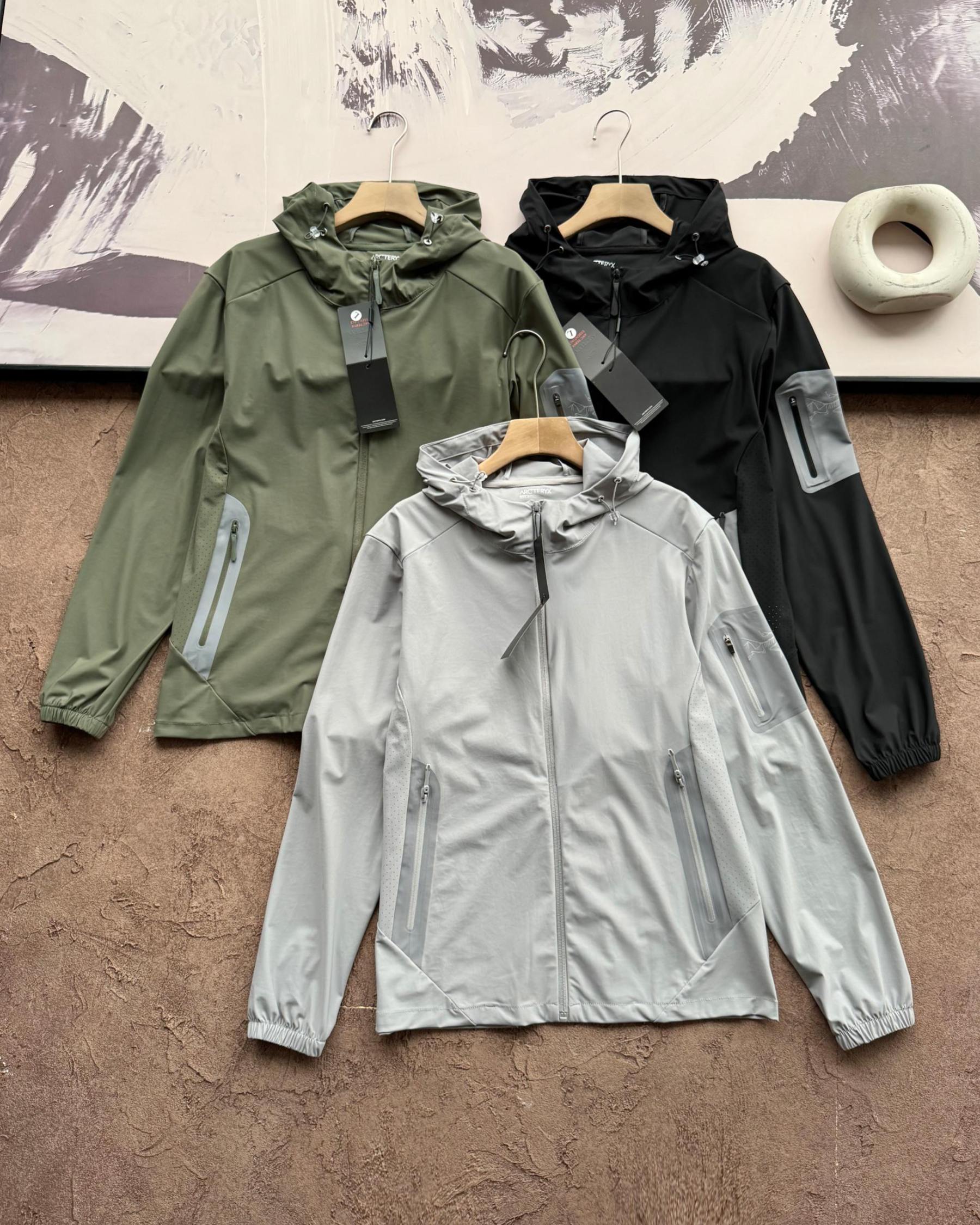 【ARC'TERYX】UV カットパーカー