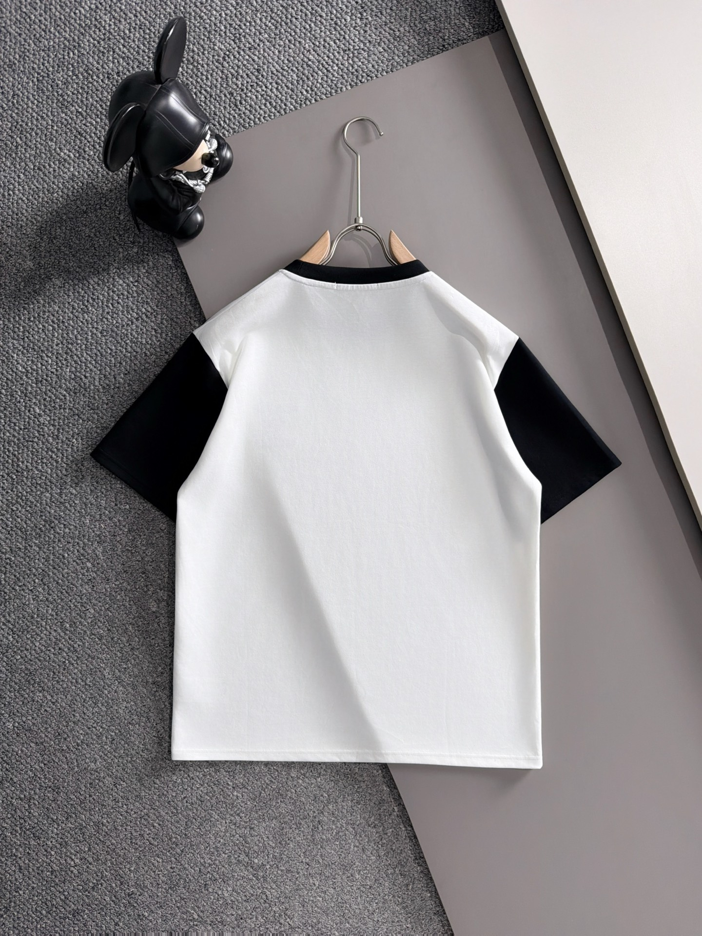 【LOUIS VUITTON】半袖T シャツショートパンツ セットアップ