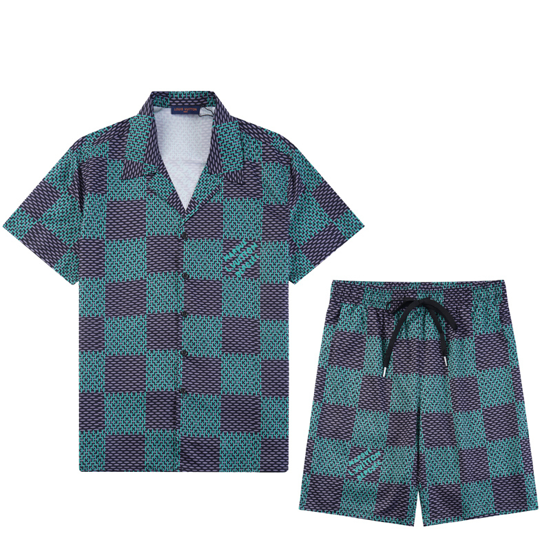 【LOUIS VUITTON】半袖T シャツショートパンツ セットアップ