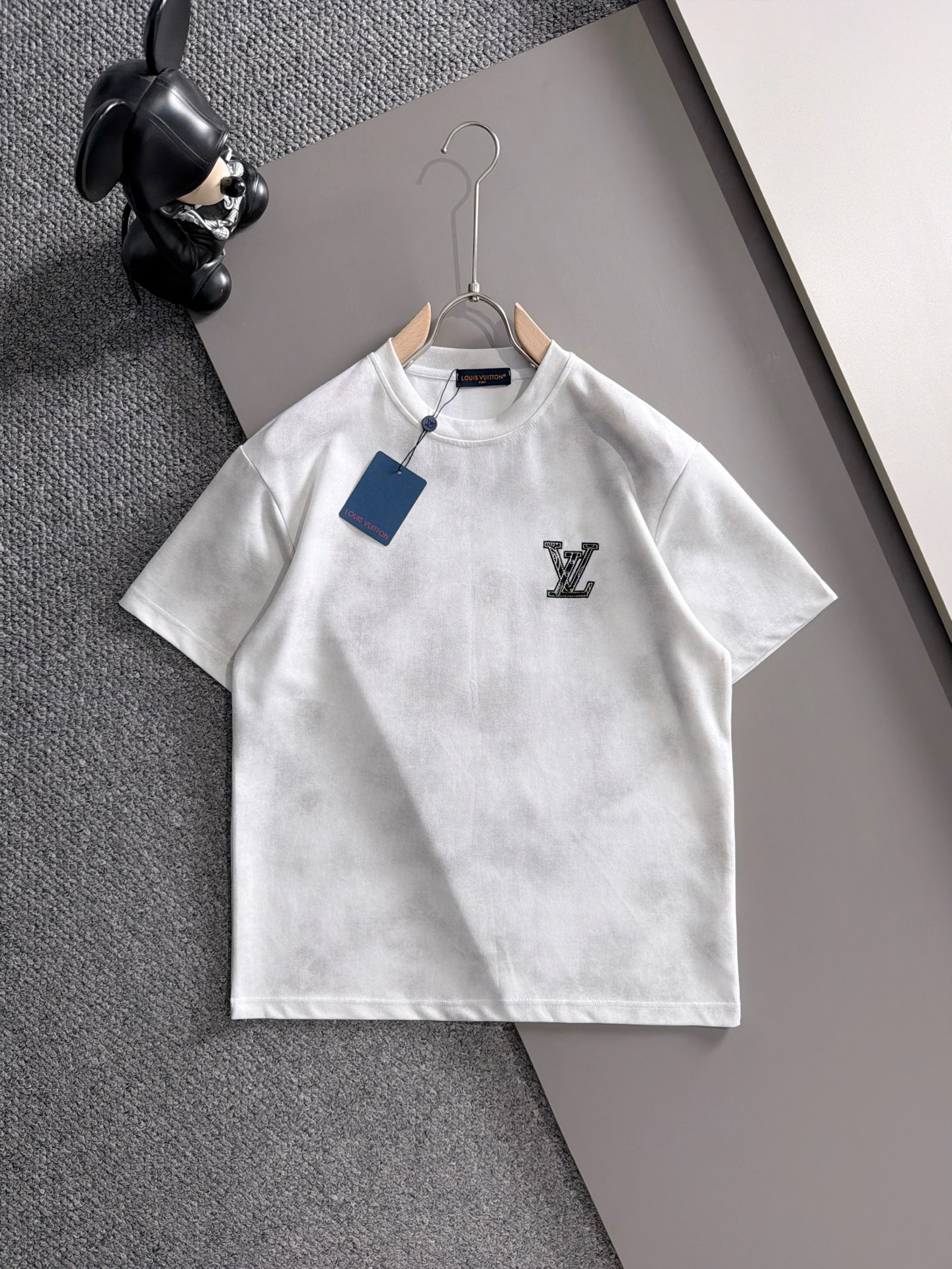 【LOUIS VUITTON】半袖T シャツショートパンツ セットアップ