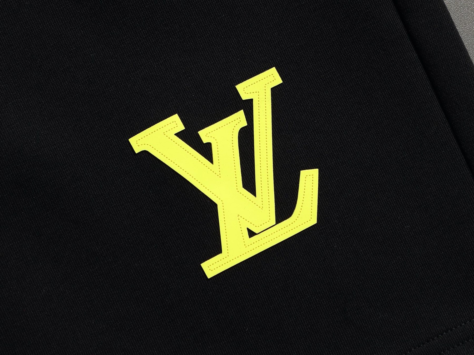 【LOUIS VUITTON】ショートパンツ