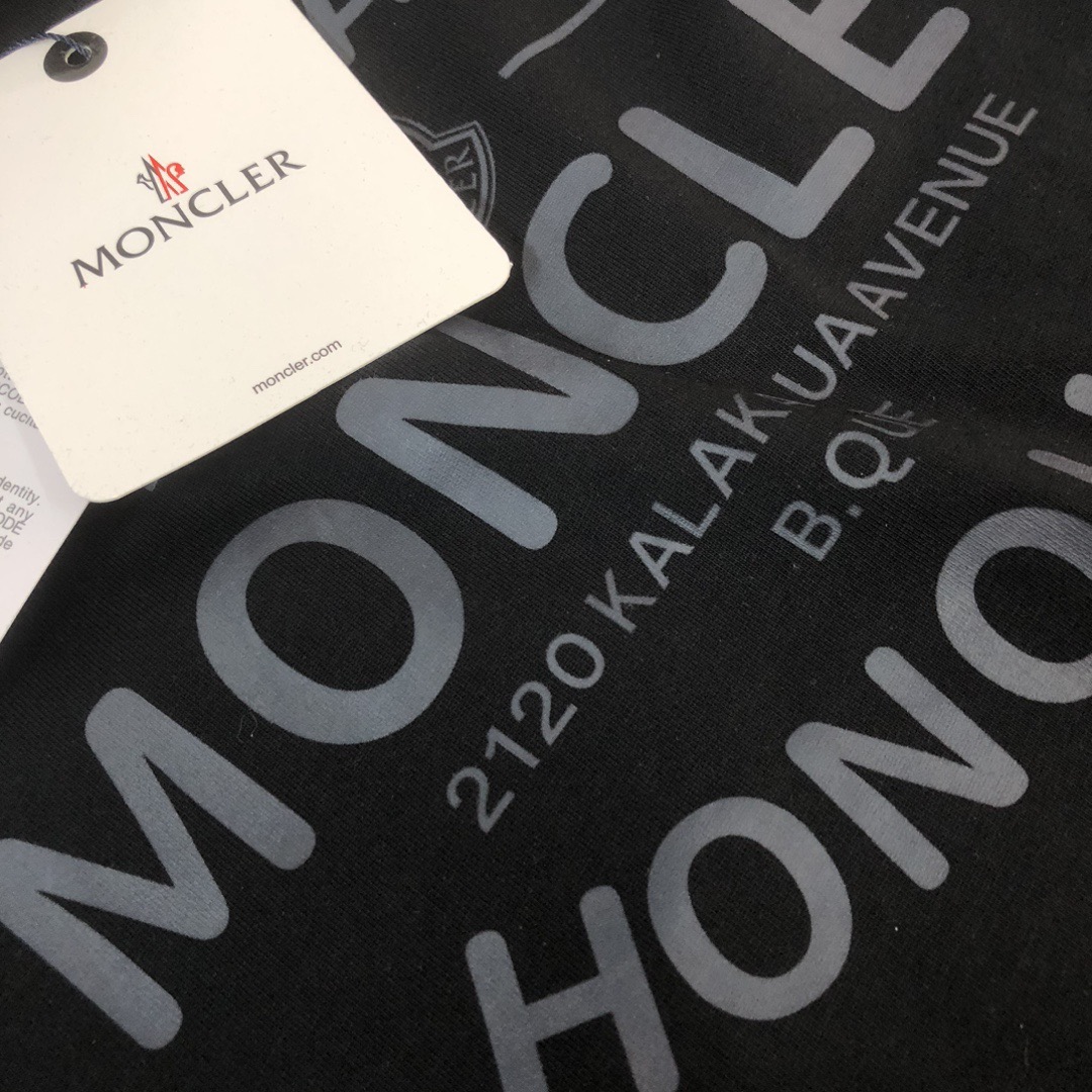 【MONCLER】長袖 T シャツ