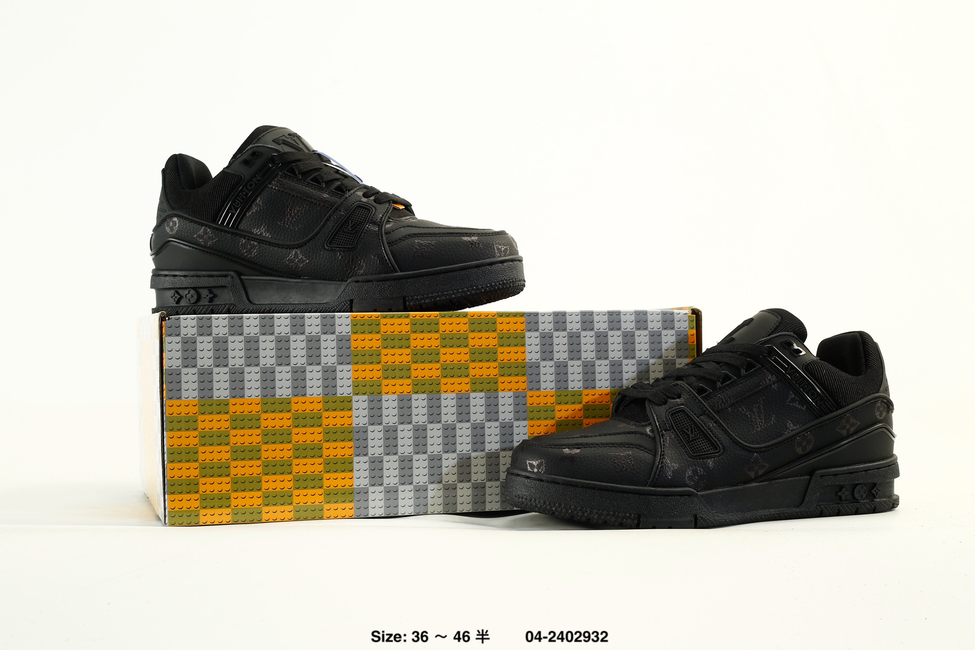 LOUIS VUITTON TRAINER ローカットスニーカー