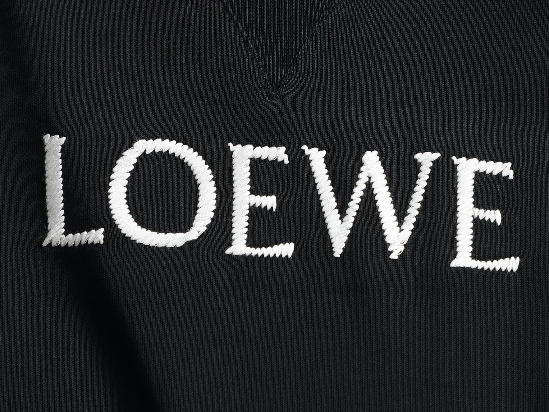 【LOEWE】刺繍長袖 T シャツ