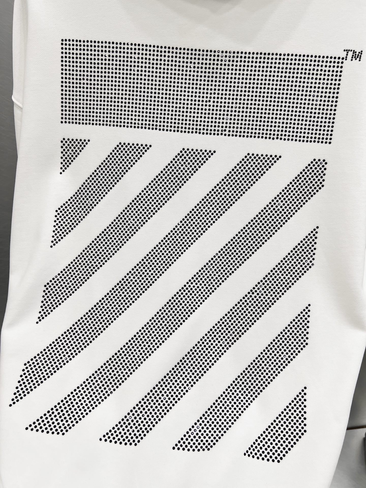 【OFF WHITE】 パーカー