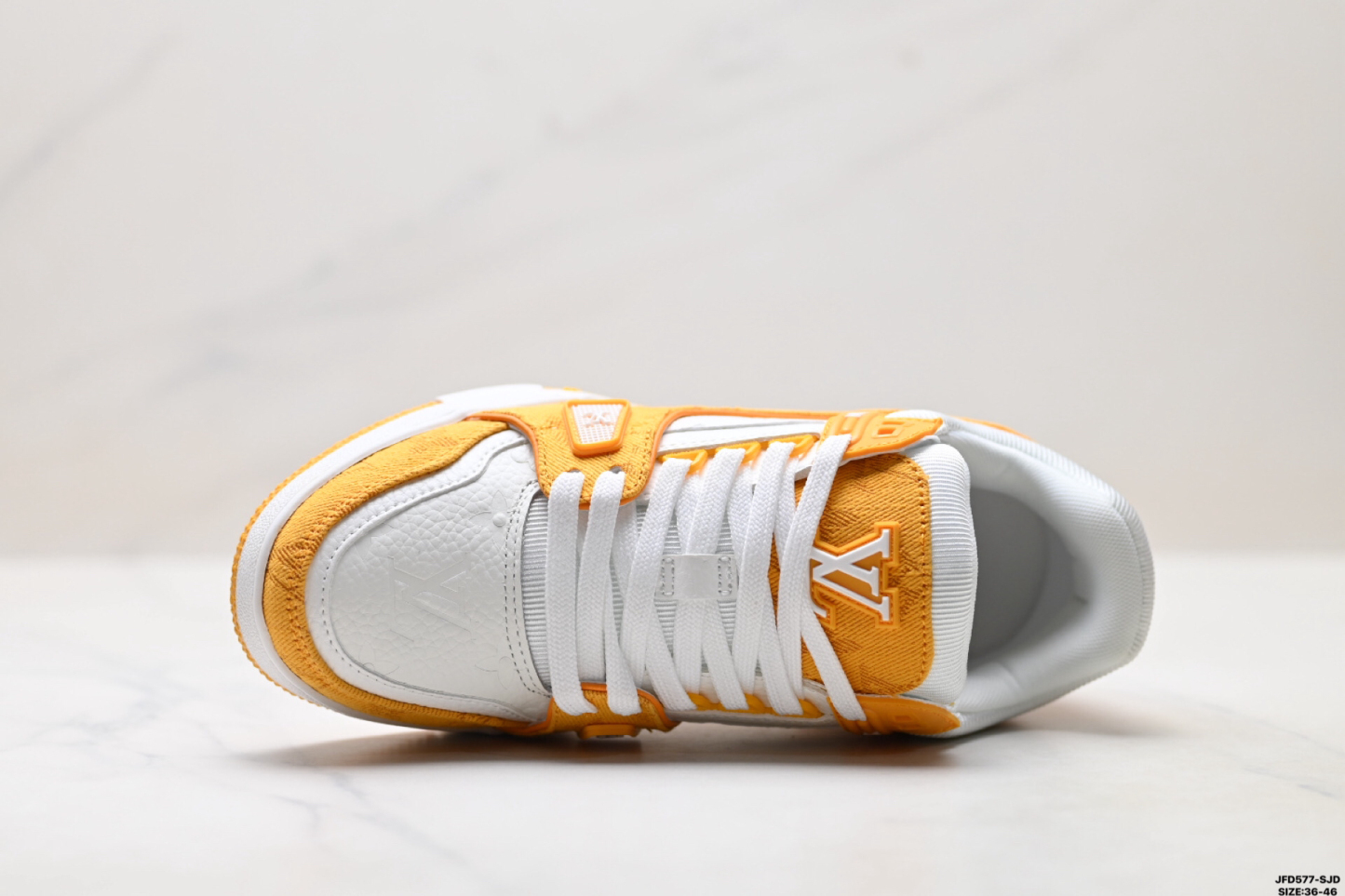 Louis Vuitton Trainer Sneaker Low スニーカー