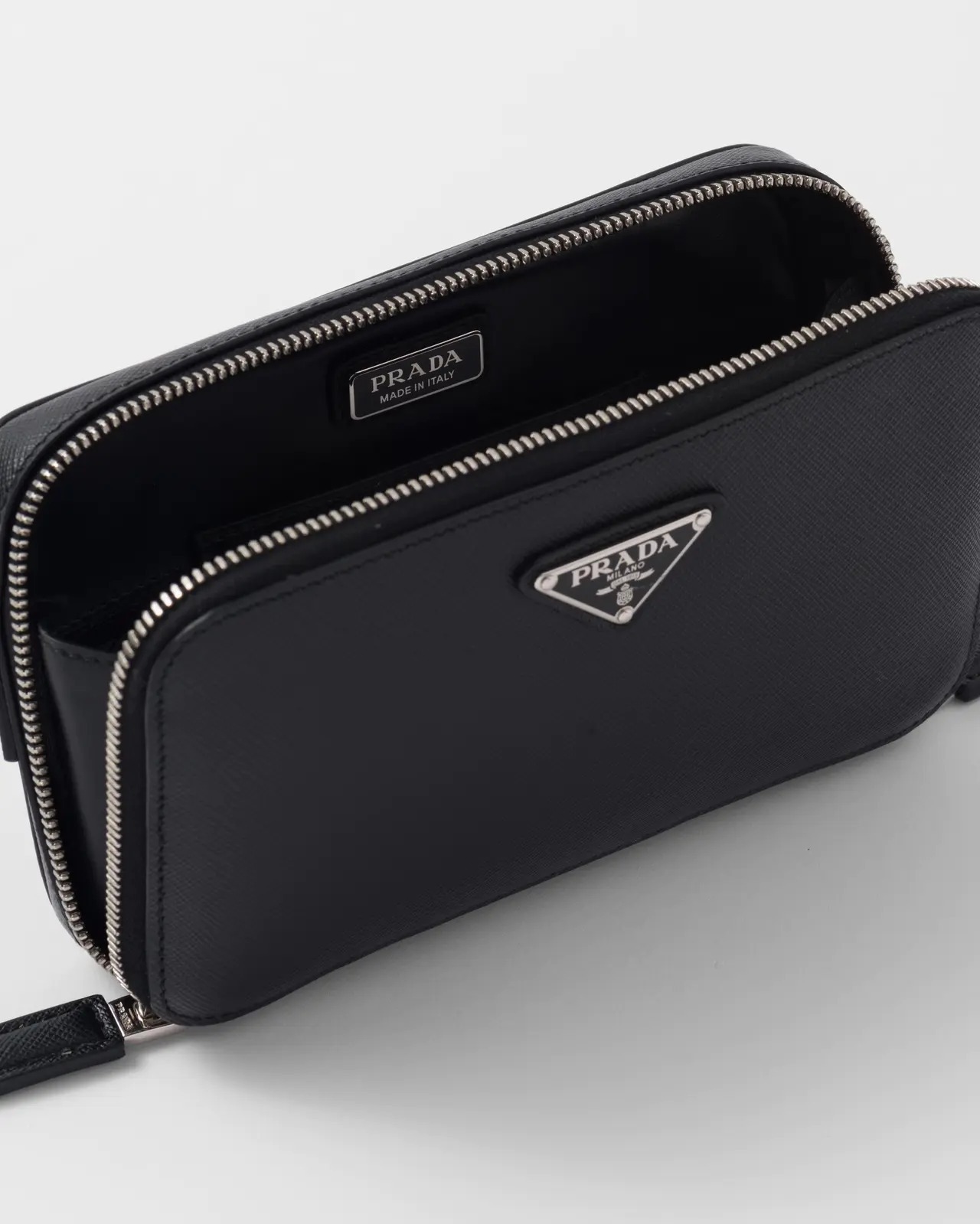 PRADA【入手困難】 ブリック★サフィアーノレザー バッグ★