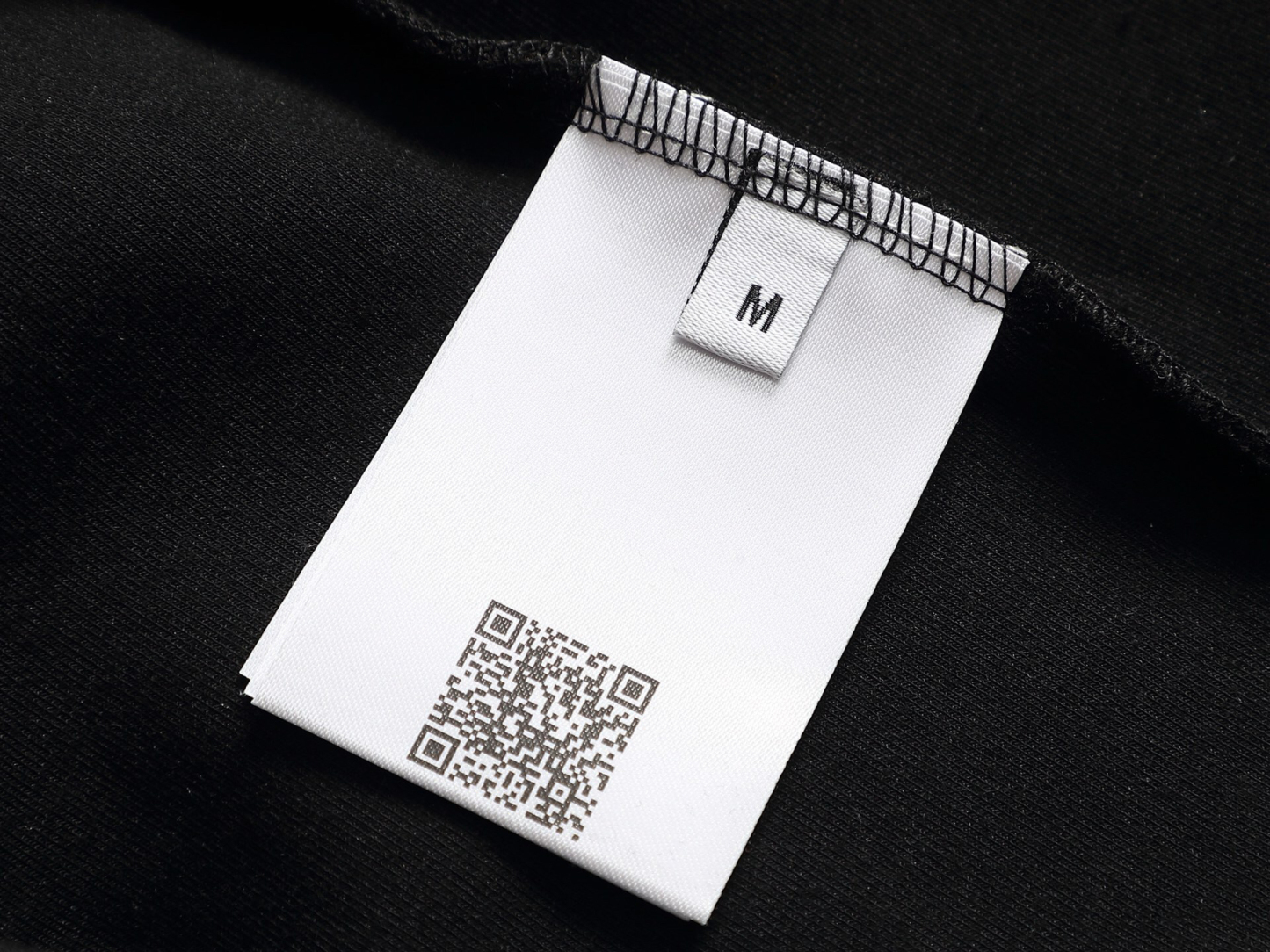 【MONCLER】刺繍長袖 T シャツ