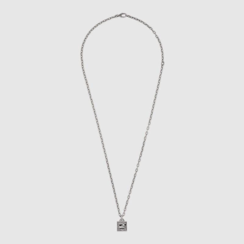 GUCCI スクエアGシルバーネックレス