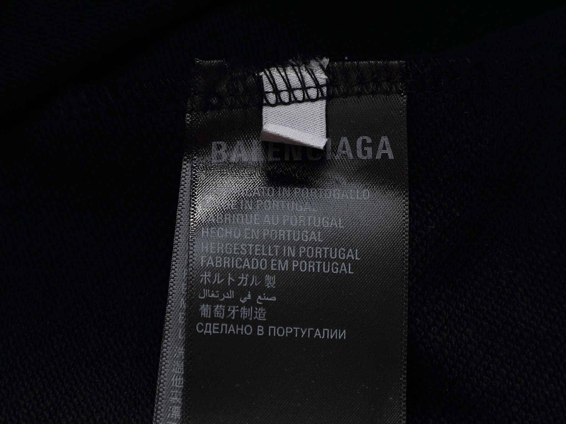 【BALENCIAGA】刺繍長袖 T シャツ