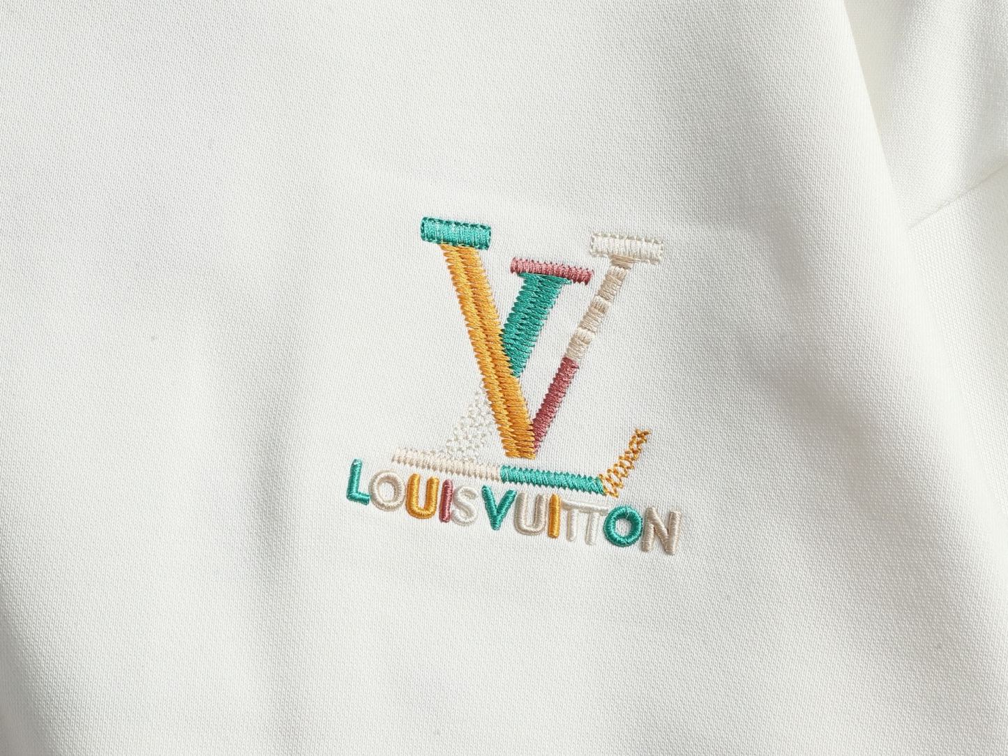 【LOUIS VUITTON】刺繍長袖 T シャツ