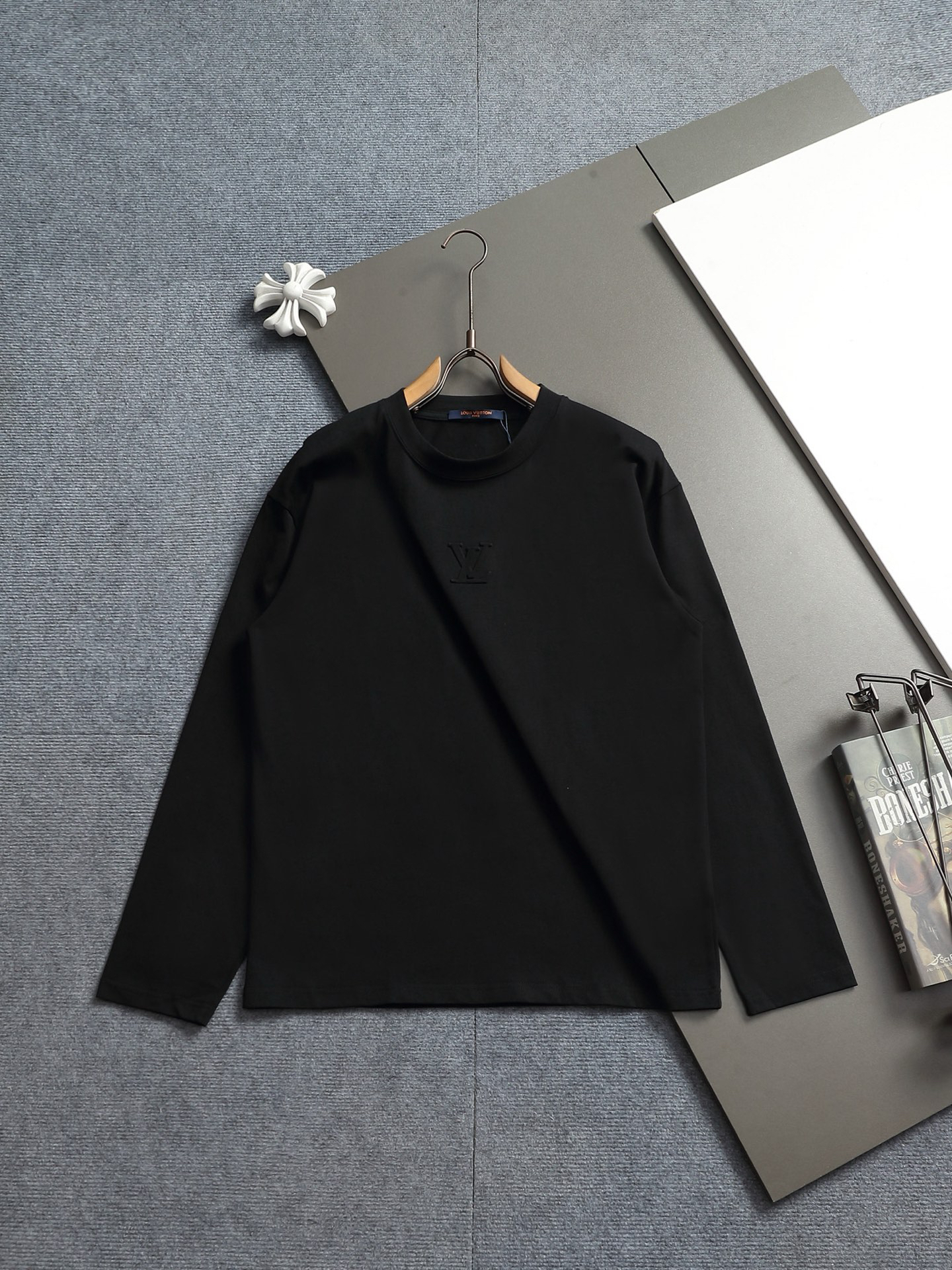 【LOUIS VUITTON】長袖 T シャツ