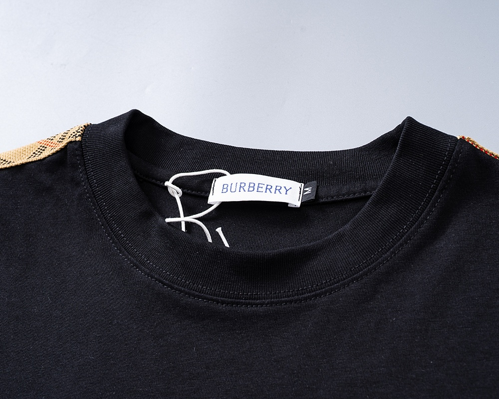 【BURBERRY】半袖T シャツショートパンツ セットアップ