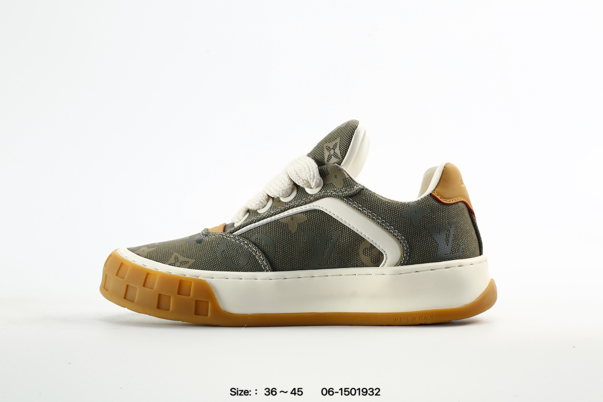 LOUIS VUITTON Trainer キャンバススニーカー